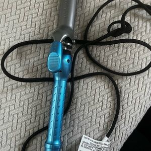Babyliss pro curling iron - 1.25 “